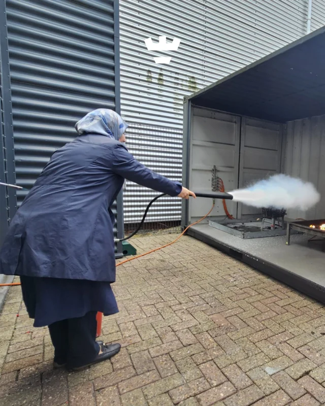 Veiligheid staat bij Klein Alkmaar voorop. Daarom zijn onze pedagogisch professionals weer op bhv-herhaling geweest 💪

Van reanimatie en EHBO tot brandjes blussen en ontruimen: alles kwam aan bod. Zo zorgen we ervoor dat we in elke situatie snel én adequaat kunnen handelen.